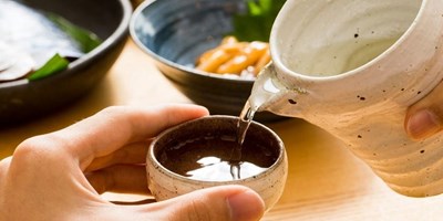 CÁC LOẠI ĐỒ UỐNG NHẤT ĐỊNH PHẢI THỬ KHI ĐẾN NHẬT BẢN